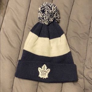 Toronto Maple Leafs winter hat
